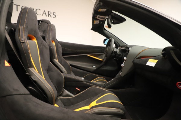 Used 2020 McLaren 720S SPIDER Convertible for sale $249,900 at Bugatti of Greenwich in Greenwich CT 06830 25