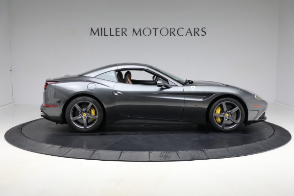 Used 2015 Ferrari California T for sale Sold at Bugatti of Greenwich in Greenwich CT 06830 18