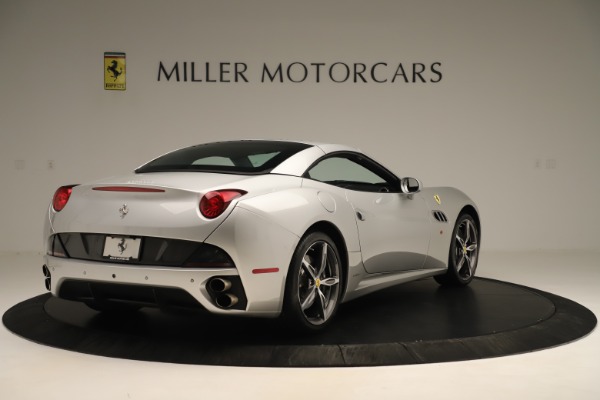 Used 2014 Ferrari California 30 for sale Sold at Bugatti of Greenwich in Greenwich CT 06830 16