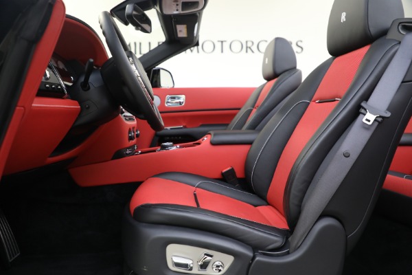 Used 2019 Rolls-Royce Dawn for sale $329,900 at Bugatti of Greenwich in Greenwich CT 06830 21
