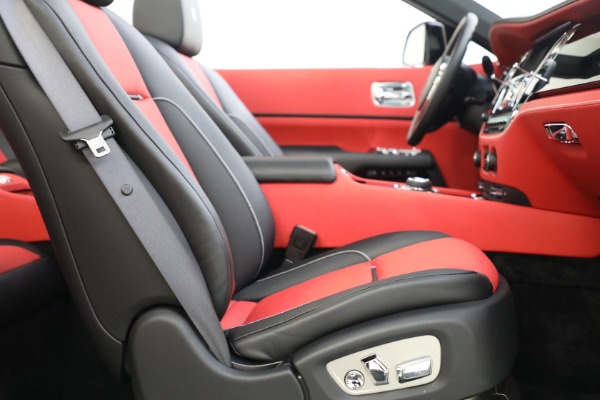Used 2019 Rolls-Royce Dawn for sale $329,900 at Bugatti of Greenwich in Greenwich CT 06830 27