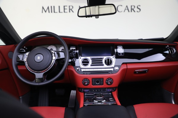 Used 2019 Rolls-Royce Dawn for sale $329,900 at Bugatti of Greenwich in Greenwich CT 06830 4