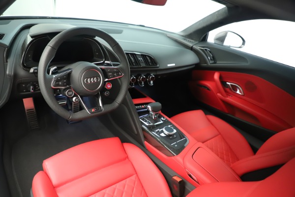 Used 2018 Audi R8 5.2 quattro V10 Plus for sale Sold at Bugatti of Greenwich in Greenwich CT 06830 14