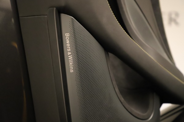 Used 2017 McLaren 570S for sale $159,900 at Bugatti of Greenwich in Greenwich CT 06830 23