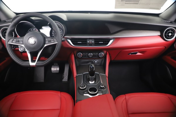 New 2019 Alfa Romeo Stelvio Ti Q4 for sale Sold at Bugatti of Greenwich in Greenwich CT 06830 16