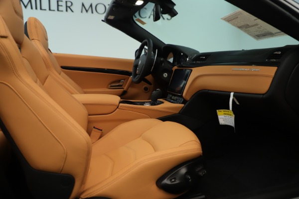 New 2019 Maserati GranTurismo Sport Convertible for sale Sold at Bugatti of Greenwich in Greenwich CT 06830 27