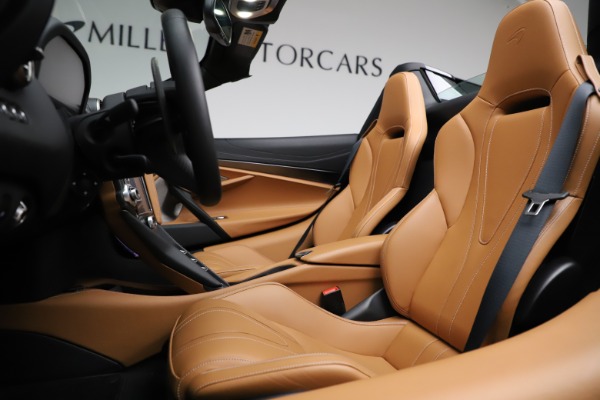 New 2020 McLaren 720S Spider Luxury for sale Sold at Bugatti of Greenwich in Greenwich CT 06830 24