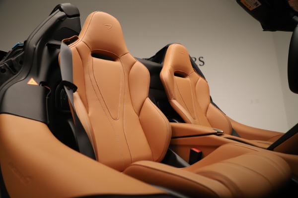 New 2020 McLaren 720S SPIDER Convertible for sale Sold at Bugatti of Greenwich in Greenwich CT 06830 23