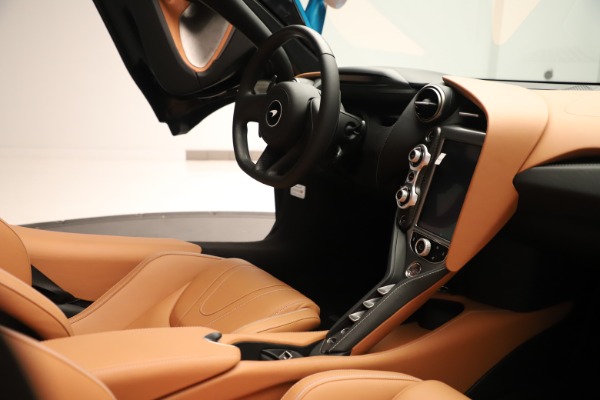 New 2020 McLaren 720S SPIDER Convertible for sale Sold at Bugatti of Greenwich in Greenwich CT 06830 25