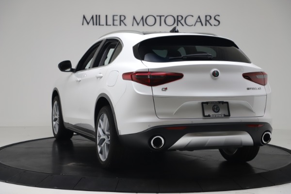 New 2019 Alfa Romeo Stelvio Ti Lusso Q4 for sale Sold at Bugatti of Greenwich in Greenwich CT 06830 5