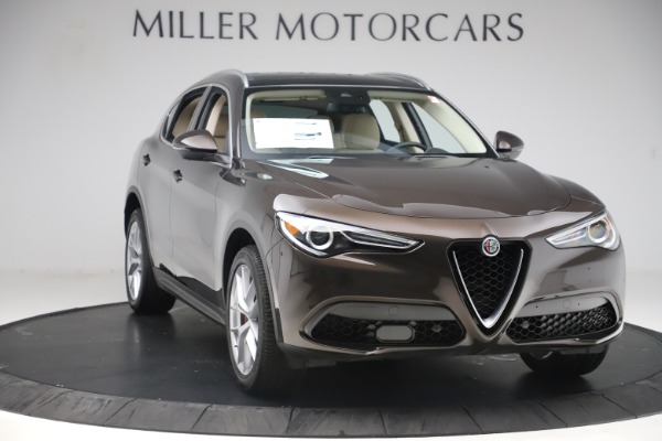 New 2019 Alfa Romeo Stelvio Ti Lusso Q4 for sale Sold at Bugatti of Greenwich in Greenwich CT 06830 11