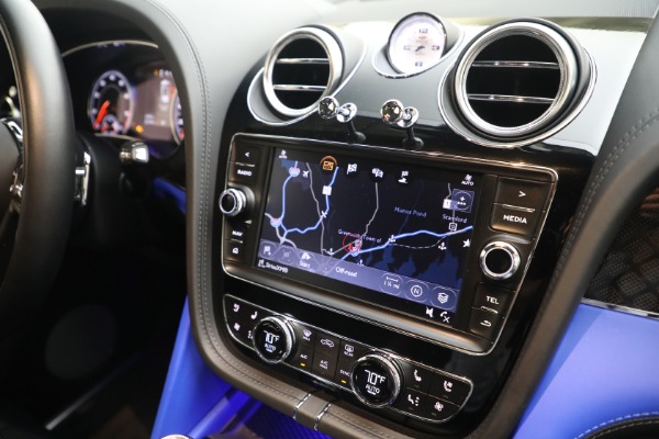 Used 2020 Bentley Bentayga V8 Design Series for sale $145,900 at Bugatti of Greenwich in Greenwich CT 06830 28