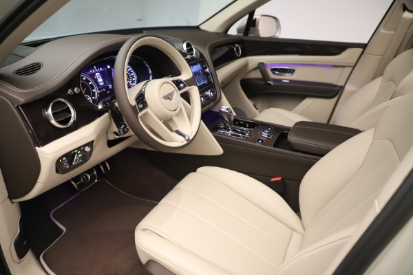 Used 2020 Bentley Bentayga V8 for sale $158,900 at Bugatti of Greenwich in Greenwich CT 06830 17