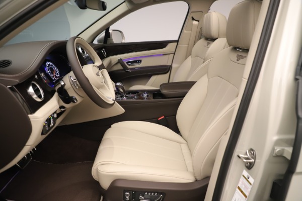 Used 2020 Bentley Bentayga V8 for sale $158,900 at Bugatti of Greenwich in Greenwich CT 06830 18
