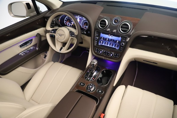 Used 2020 Bentley Bentayga V8 for sale $158,900 at Bugatti of Greenwich in Greenwich CT 06830 23