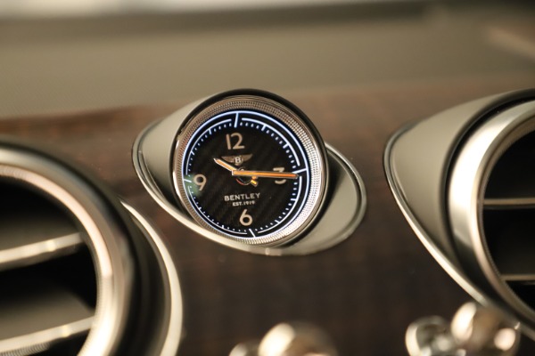 Used 2020 Bentley Bentayga V8 for sale $158,900 at Bugatti of Greenwich in Greenwich CT 06830 26