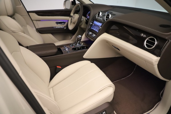 Used 2020 Bentley Bentayga V8 for sale $158,900 at Bugatti of Greenwich in Greenwich CT 06830 27