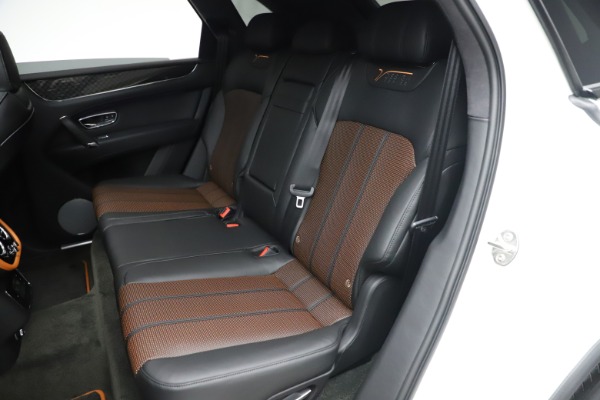 Used 2020 Bentley Bentayga V8 Design Series for sale Sold at Bugatti of Greenwich in Greenwich CT 06830 24
