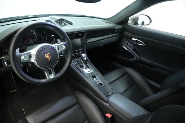 Used 2015 Porsche 911 Turbo S for sale Sold at Bugatti of Greenwich in Greenwich CT 06830 14
