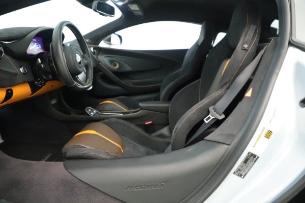 Used 2016 McLaren 570S Coupe for sale Sold at Bugatti of Greenwich in Greenwich CT 06830 14