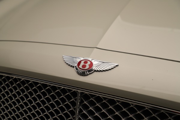 Used 2015 Bentley Flying Spur V8 for sale Sold at Bugatti of Greenwich in Greenwich CT 06830 13