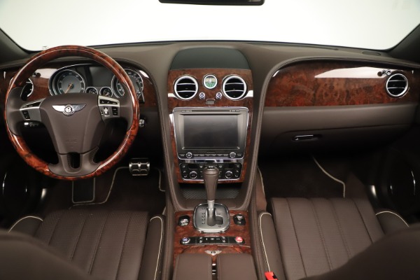 Used 2015 Bentley Flying Spur V8 for sale Sold at Bugatti of Greenwich in Greenwich CT 06830 23