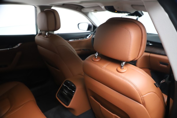 Used 2019 Maserati Quattroporte S Q4 for sale Sold at Bugatti of Greenwich in Greenwich CT 06830 25