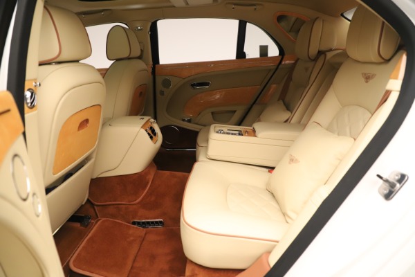 Used 2016 Bentley Mulsanne for sale Sold at Bugatti of Greenwich in Greenwich CT 06830 22