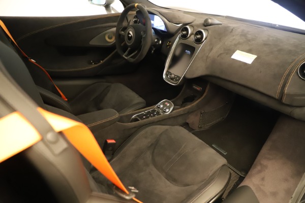 Used 2020 McLaren 600LT Spider for sale Sold at Bugatti of Greenwich in Greenwich CT 06830 25