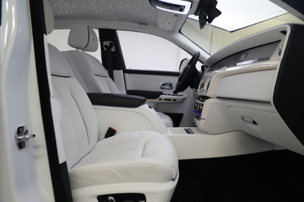 Used 2020 Rolls-Royce Phantom for sale $429,900 at Bugatti of Greenwich in Greenwich CT 06830 23