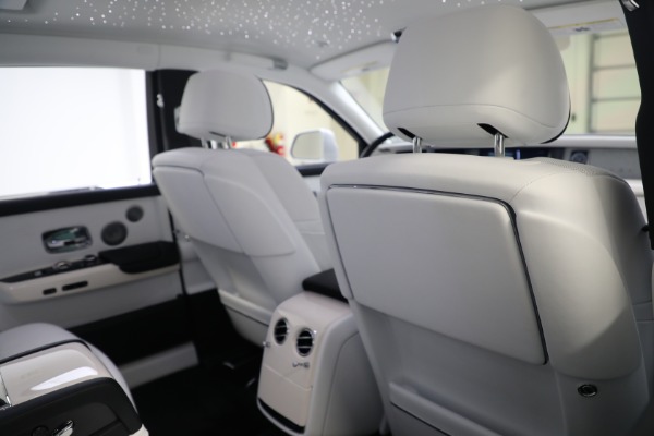 Used 2020 Rolls-Royce Phantom for sale $429,900 at Bugatti of Greenwich in Greenwich CT 06830 25