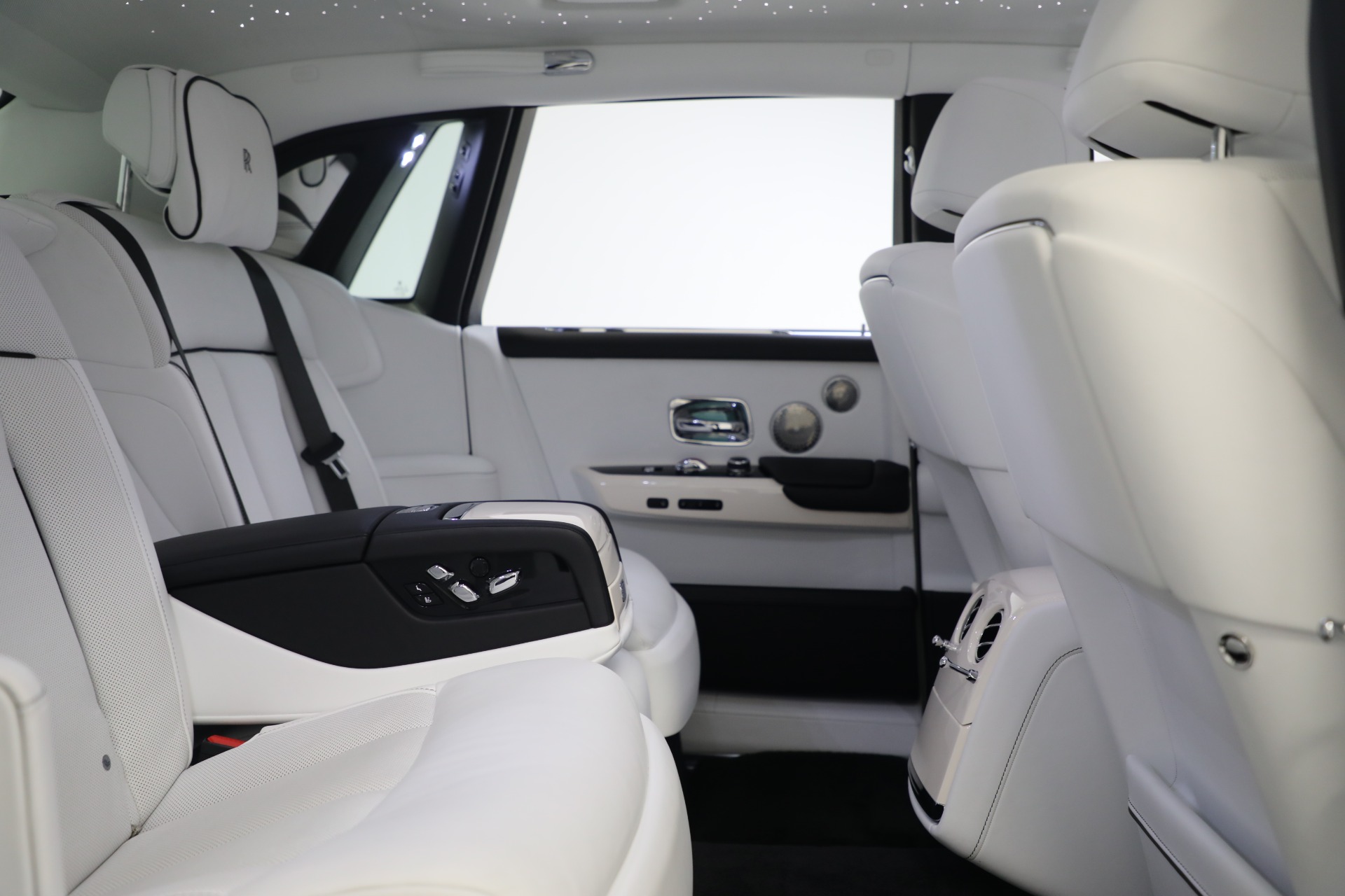 New 2020 Rolls Royce Phantom For Sale 545 200 Bugatti Of