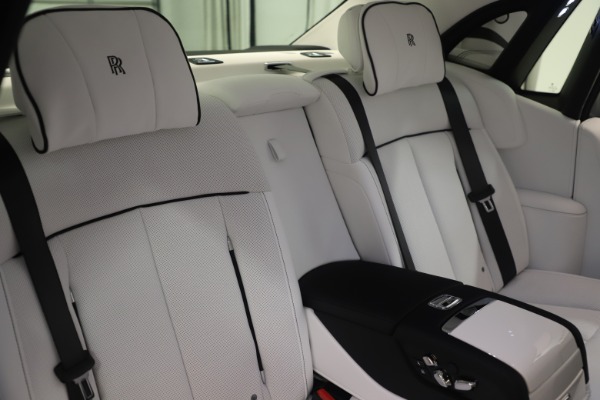 Used 2020 Rolls-Royce Phantom for sale Sold at Bugatti of Greenwich in Greenwich CT 06830 27