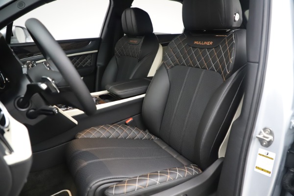 Used 2018 Bentley Bentayga Mulliner Edition for sale Sold at Bugatti of Greenwich in Greenwich CT 06830 16