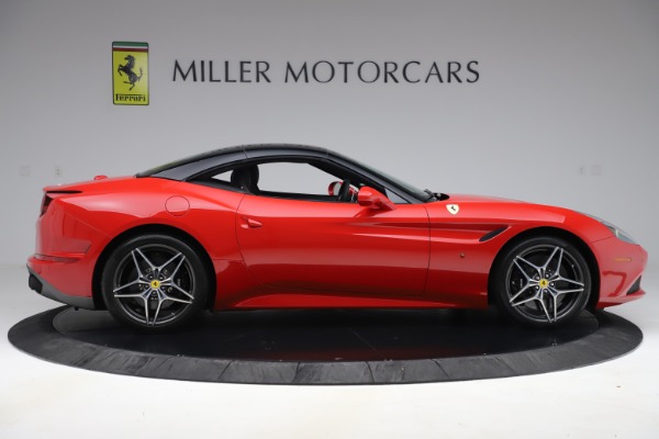 Used 2017 Ferrari California T for sale Sold at Bugatti of Greenwich in Greenwich CT 06830 17