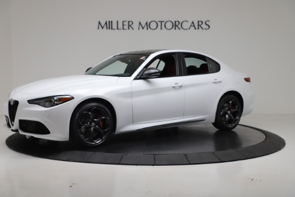 New 2019 Alfa Romeo Giulia Ti Sport Carbon Q4 for sale Sold at Bugatti of Greenwich in Greenwich CT 06830 2