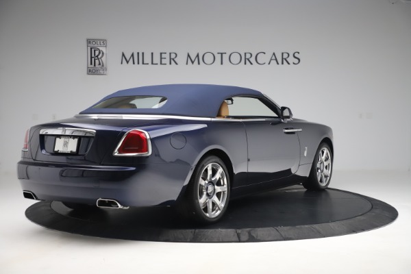 Used 2017 Rolls-Royce Dawn for sale Sold at Bugatti of Greenwich in Greenwich CT 06830 16