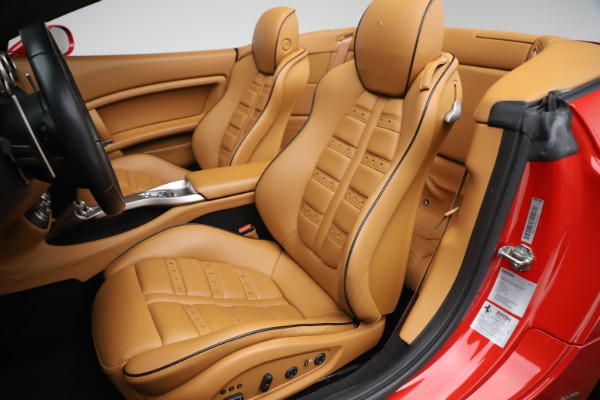 Used 2013 Ferrari California 30 for sale Sold at Bugatti of Greenwich in Greenwich CT 06830 21