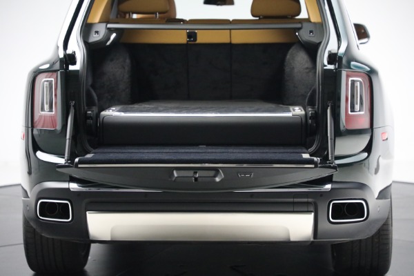 Used 2020 Rolls-Royce Cullinan for sale Sold at Bugatti of Greenwich in Greenwich CT 06830 18