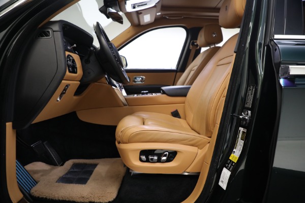 Used 2020 Rolls-Royce Cullinan for sale Sold at Bugatti of Greenwich in Greenwich CT 06830 25