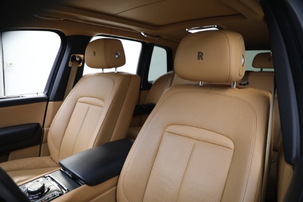 Used 2020 Rolls-Royce Cullinan for sale Sold at Bugatti of Greenwich in Greenwich CT 06830 26