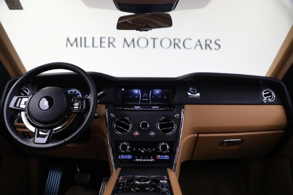 Used 2020 Rolls-Royce Cullinan for sale Sold at Bugatti of Greenwich in Greenwich CT 06830 4