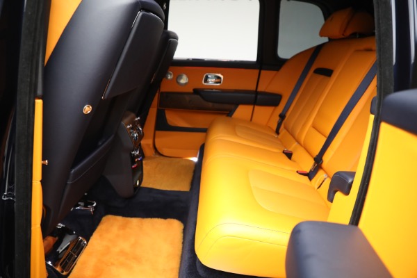 Used 2020 Rolls-Royce Cullinan for sale Sold at Bugatti of Greenwich in Greenwich CT 06830 22