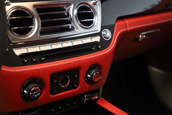Used 2020 Rolls-Royce Wraith for sale $349,900 at Bugatti of Greenwich in Greenwich CT 06830 21