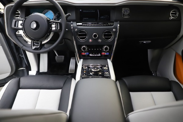 New 2020 Rolls-Royce Cullinan for sale Sold at Bugatti of Greenwich in Greenwich CT 06830 25
