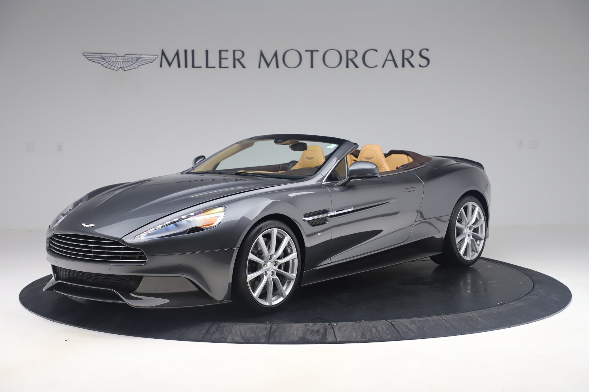 Used 2016 Aston Martin Vanquish Volante for sale Sold at Bugatti of Greenwich in Greenwich CT 06830 1