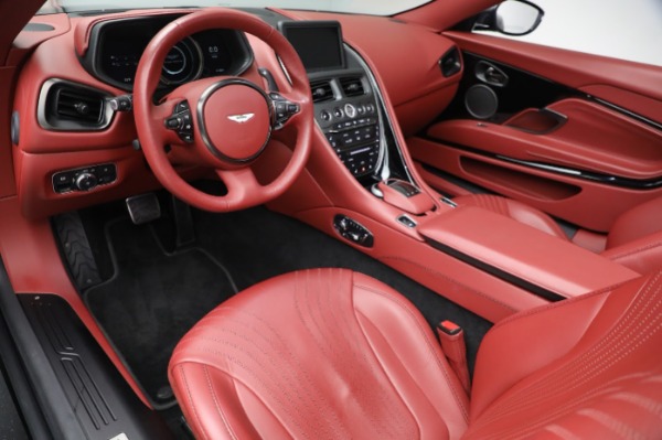 Used 2020 Aston Martin DB11 Volante Convertible for sale $147,900 at Bugatti of Greenwich in Greenwich CT 06830 19