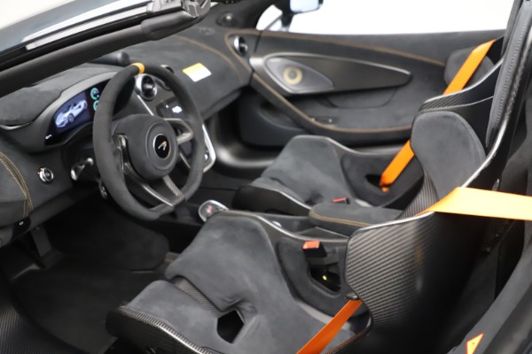 Used 2020 McLaren 600LT SPIDER Convertible for sale $249,900 at Bugatti of Greenwich in Greenwich CT 06830 22