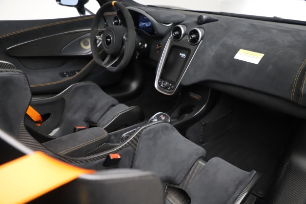 Used 2020 McLaren 600LT Spider for sale Sold at Bugatti of Greenwich in Greenwich CT 06830 26