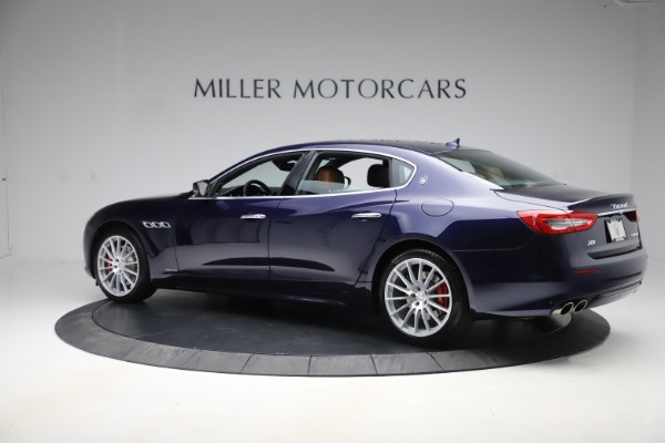 Used 2017 Maserati Quattroporte S Q4 GranLusso for sale Sold at Bugatti of Greenwich in Greenwich CT 06830 4